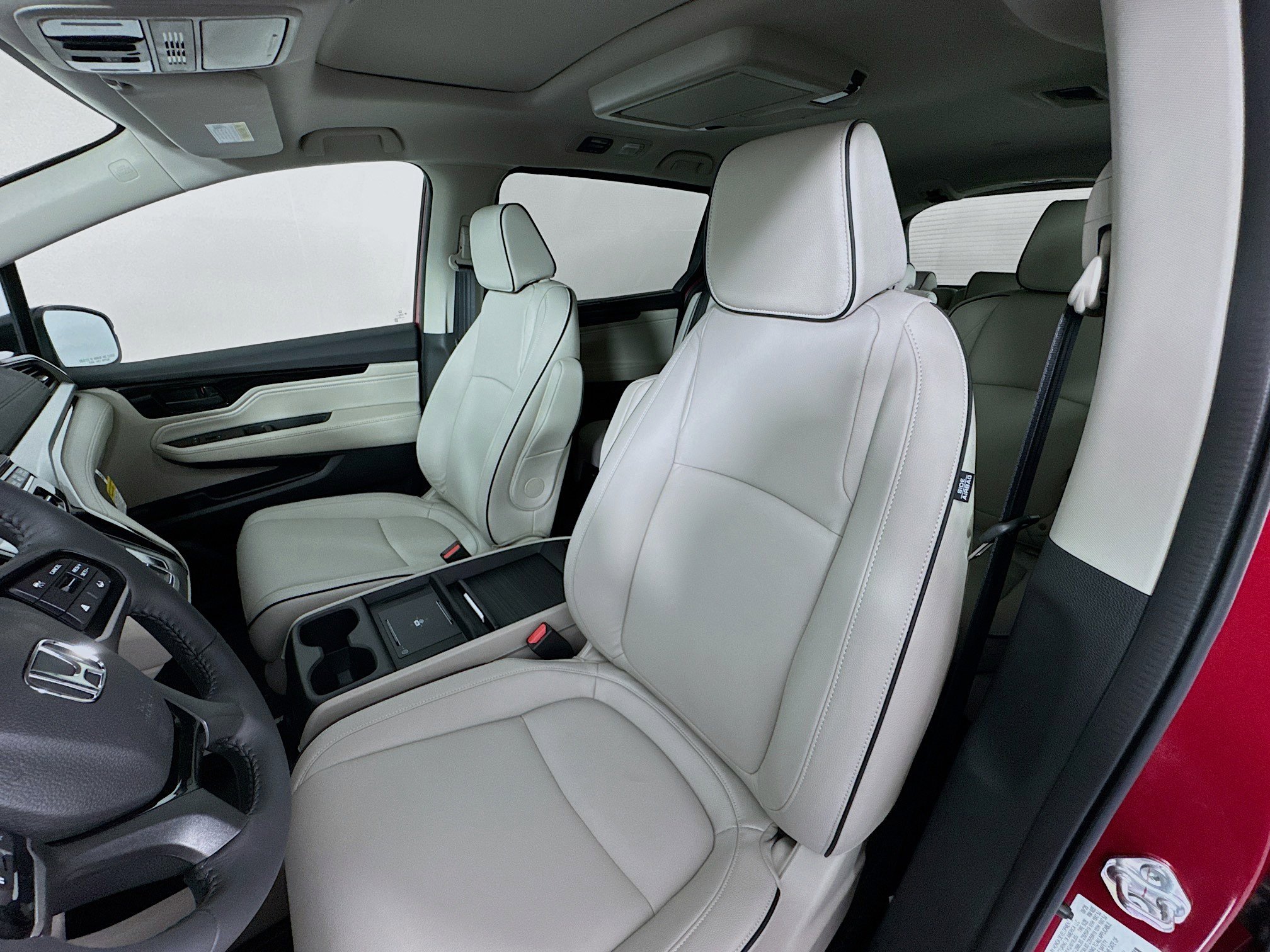 New 2026 Honda Odyssey Touring image 21