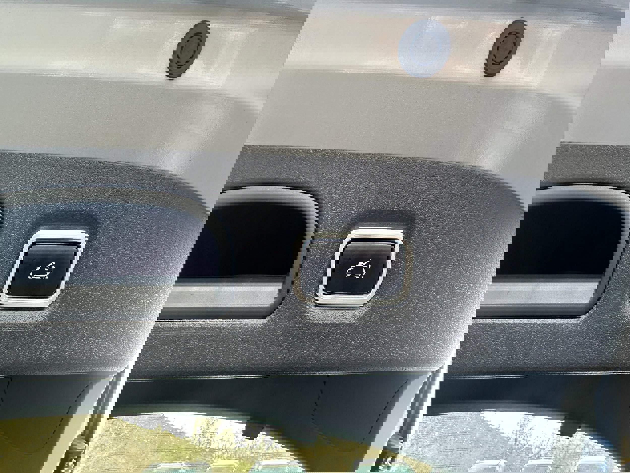 Used 2023 Kia Stinger GT2 image 12