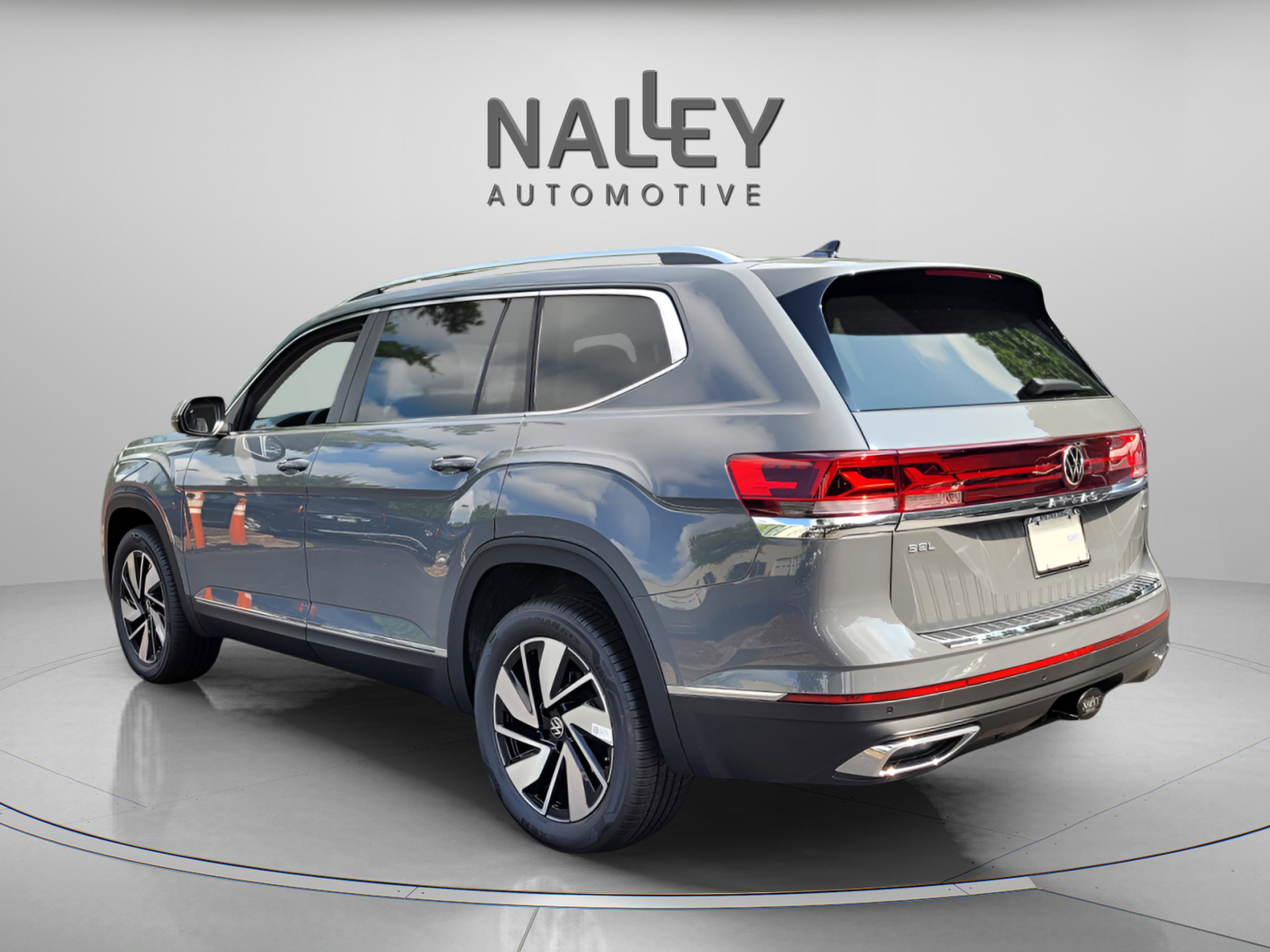 New 2026 Volkswagen Atlas SEL image 3