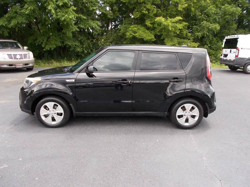 Used 2016 Kia Soul w/ Convenience Package FWD image 6