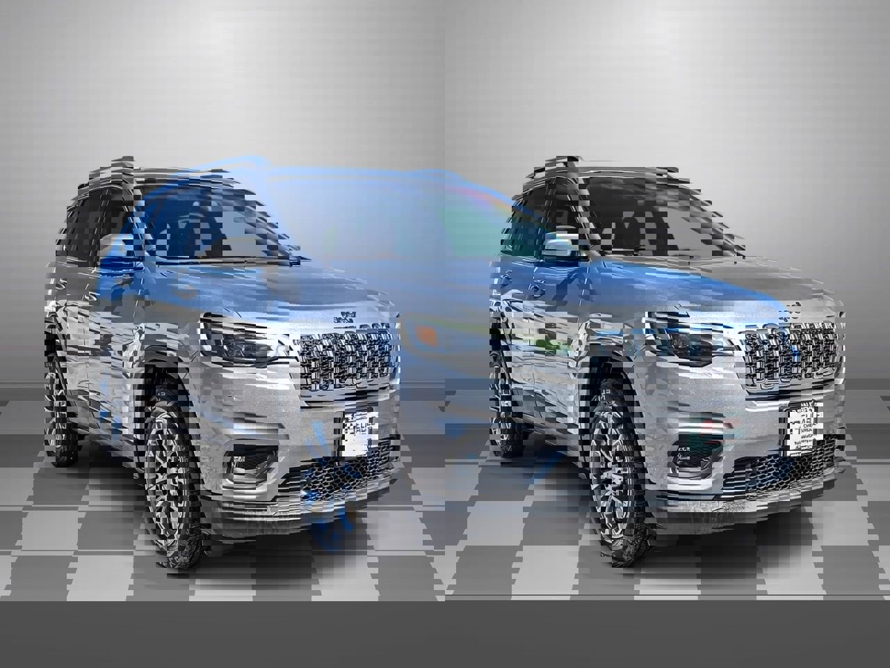 Used 2019 Jeep Cherokee Latitude Plus image 1