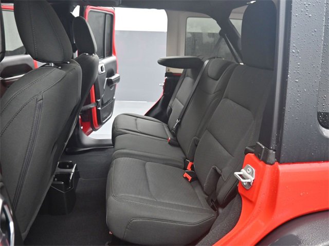 Used 2023 Jeep Wrangler Willys image 11