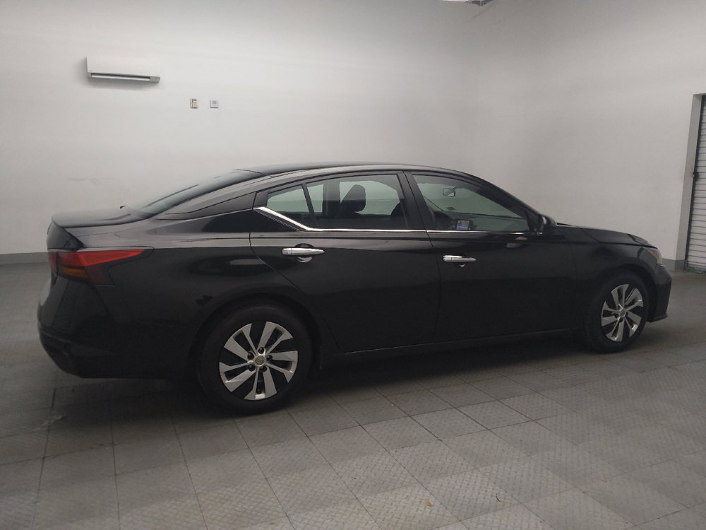 Used 2023 Nissan Altima 2.5 S FWD image 10