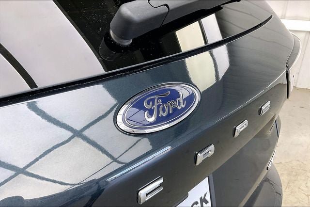Used 2022 Ford Escape SE w/ SE Sport Appearance Package AWD/4WD image 32