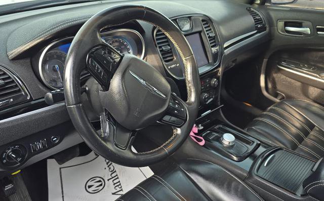 Used 2022 Chrysler 300 S image 10