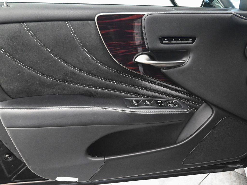 Used 2019 Lexus LS 500 AWD w/ Luxury Package image 8
