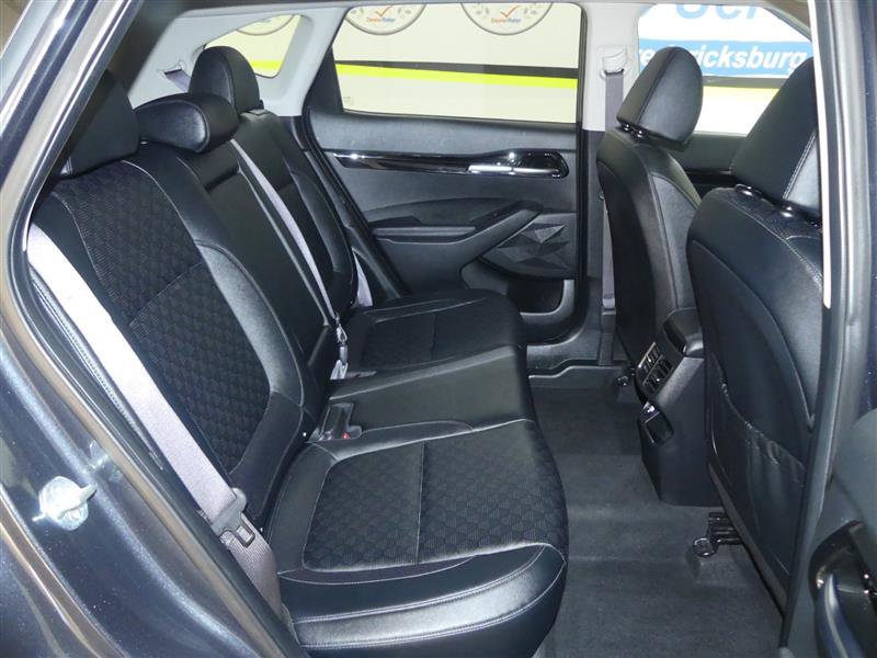 Used 2021 Kia Seltos SX w/ SX Sunroof Package AWD/4WD image 22