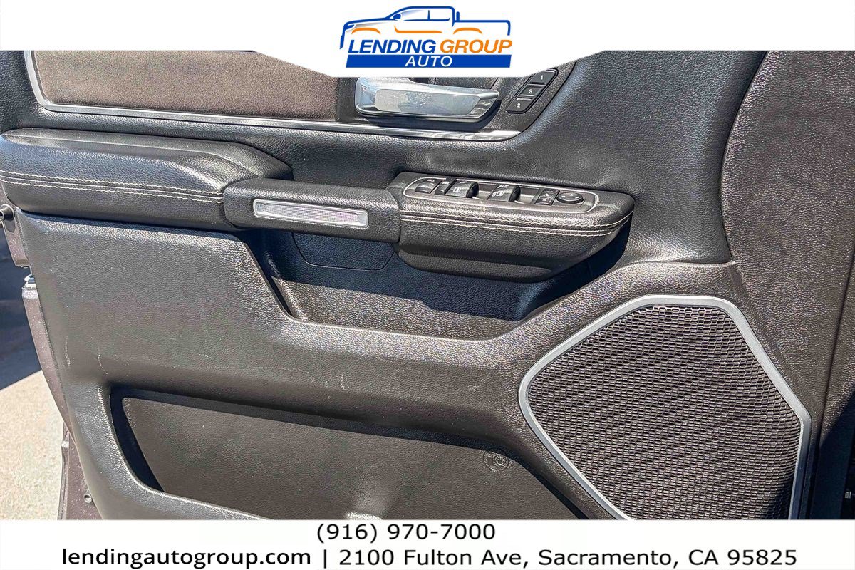 Used 2023 RAM 1500 Laramie AWD/4WD image 19