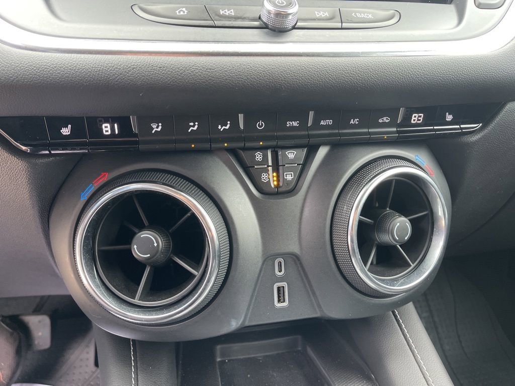 Certified 2024 Chevrolet Blazer LT w/ Convenience Package image 29