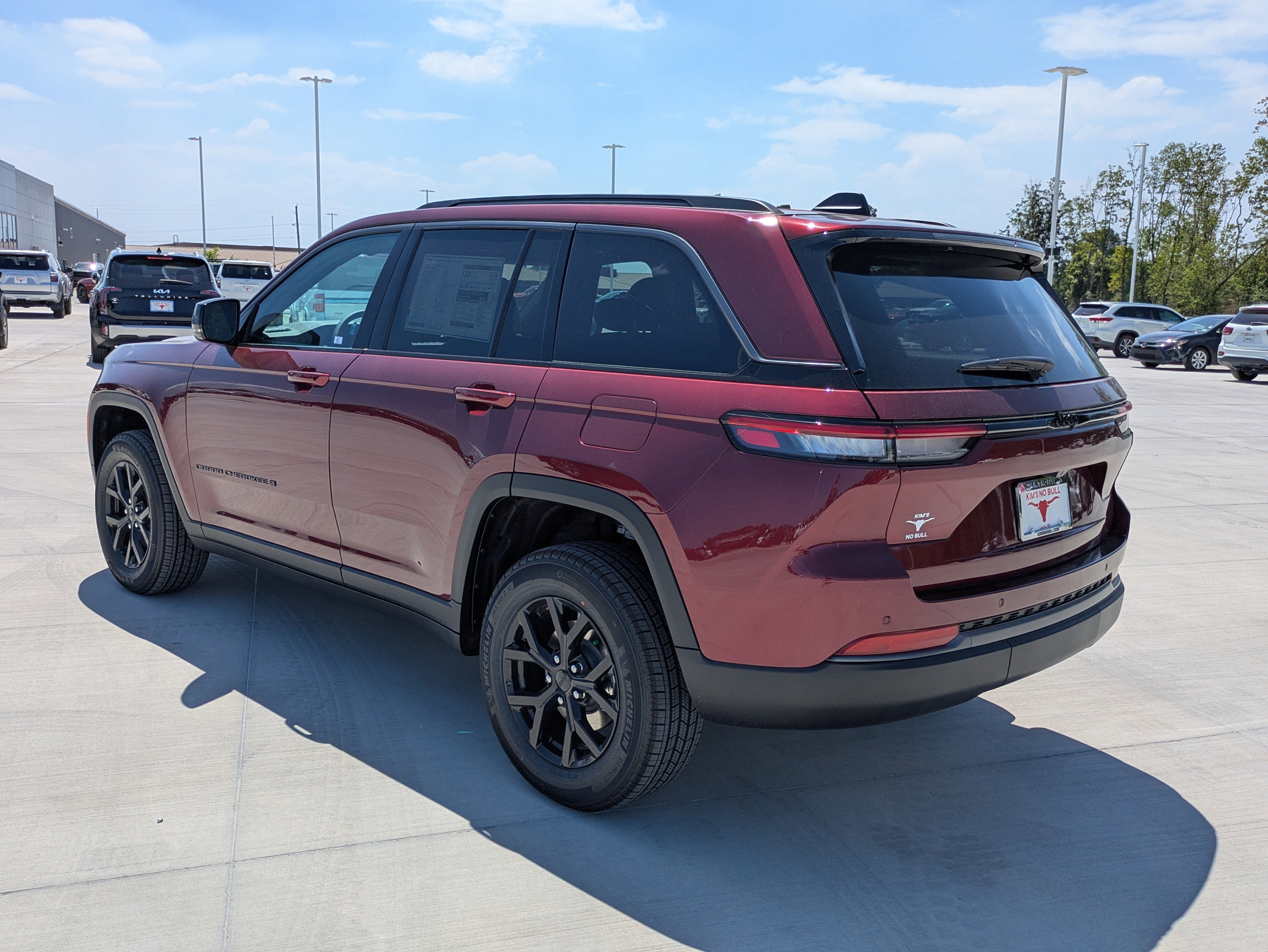 New 2026 Jeep Grand Cherokee Altitude RWD image 5