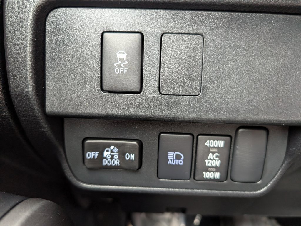 Used 2023 Toyota Tacoma TRD Sport image 20