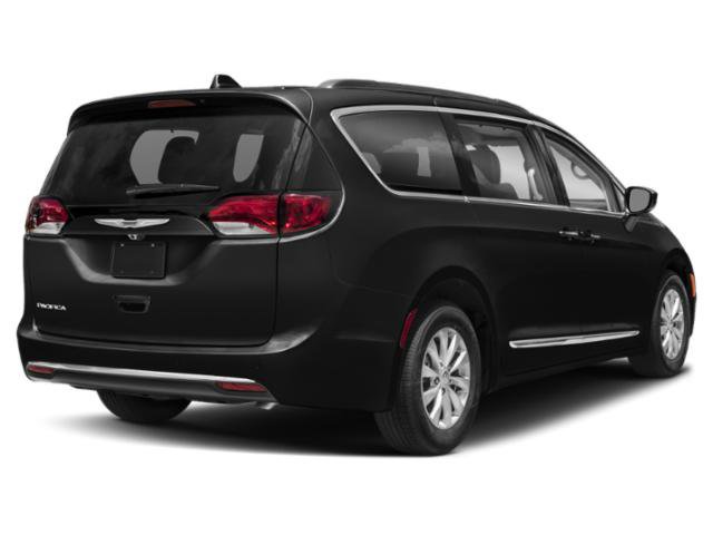 Used 2020 Chrysler Pacifica Touring-L Plus image 2