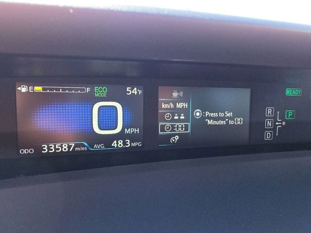 Used 2016 Toyota Prius Three Touring FWD image 16