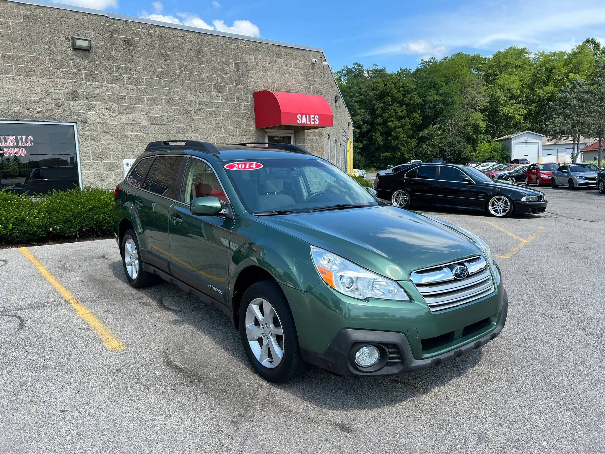 Used 2014 Subaru Outback 2.5i Premium w/ Popular Package #1B AWD/4WD image 3