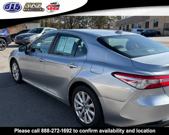 Used 2019 Toyota Camry LE FWD image 3