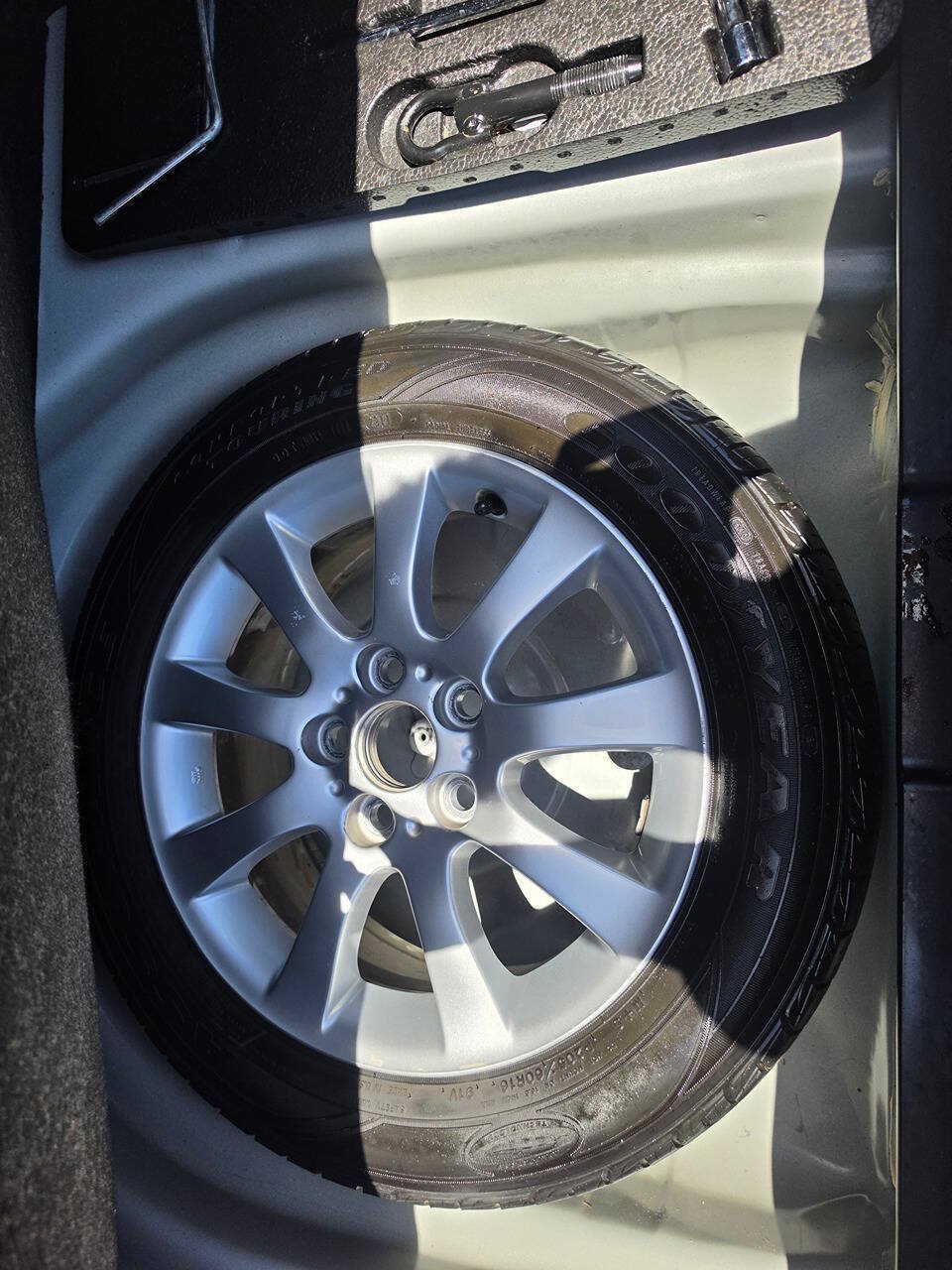 Used 2002 Lexus ES 330 w/ Premium Pkg FWD image 24
