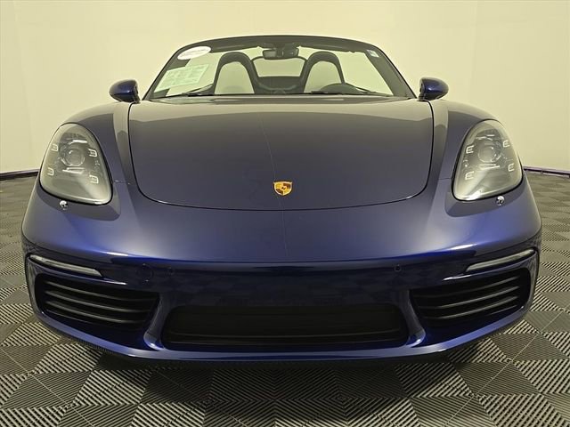 Certified 2025 Porsche 718 Boxster image 10