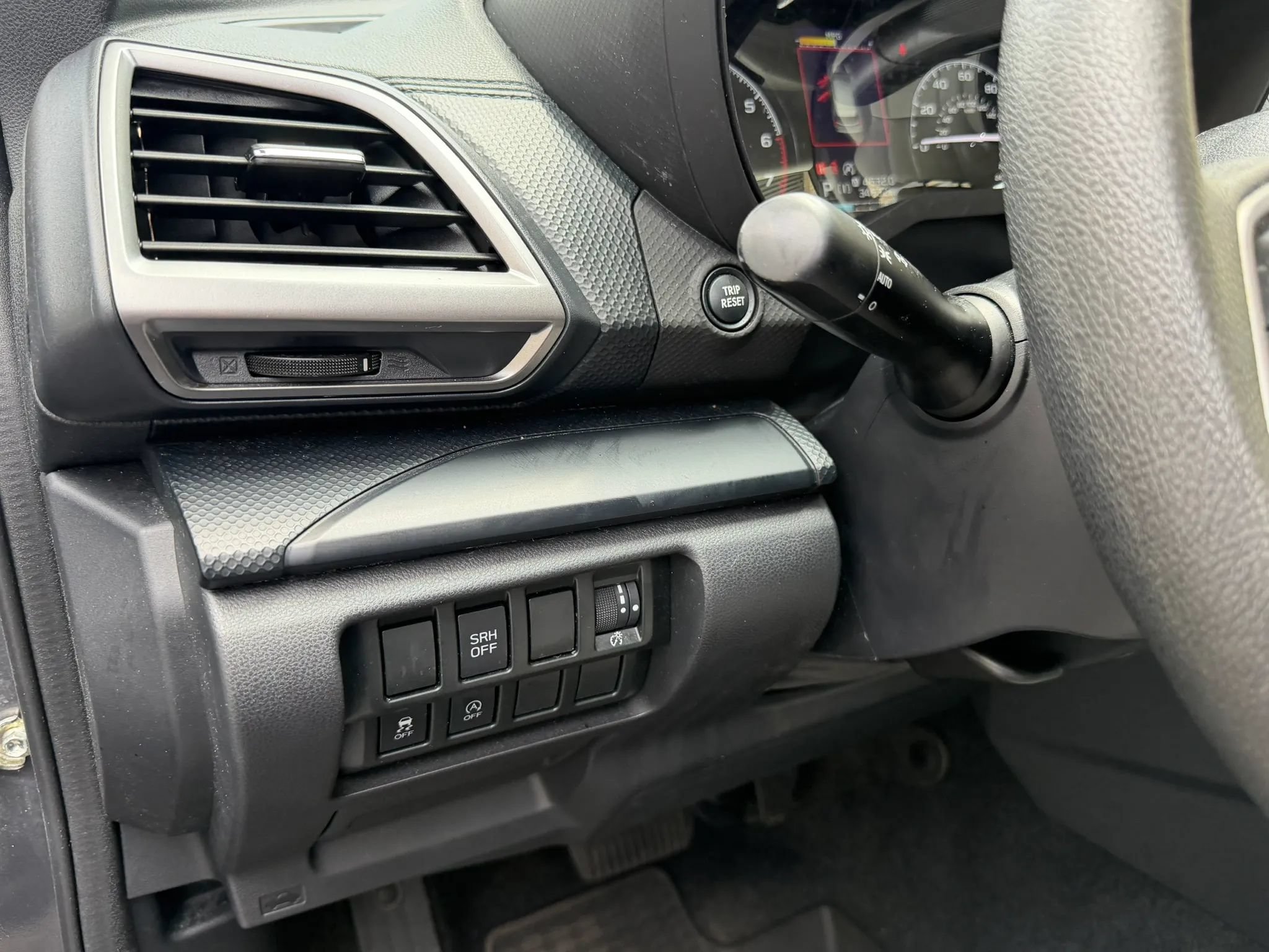 Used 2023 Subaru Forester AWD/4WD image 26