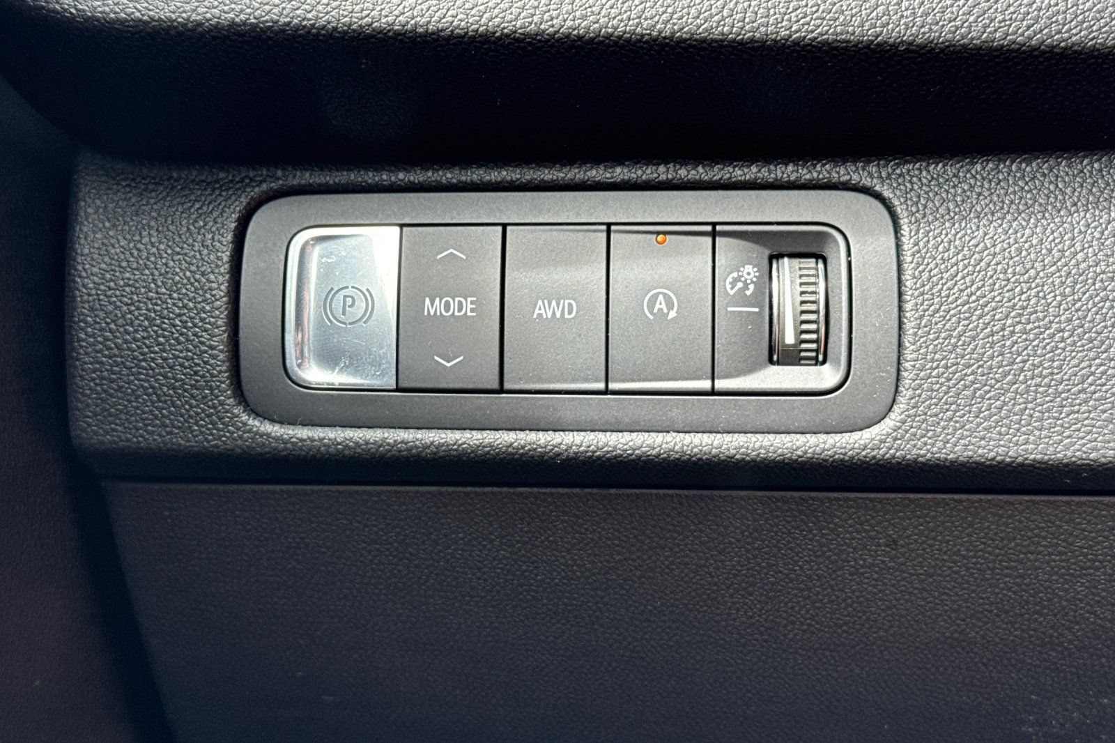 Used 2026 Chevrolet Traverse LT w/ Enhanced Driving Package AWD/4WD image 39
