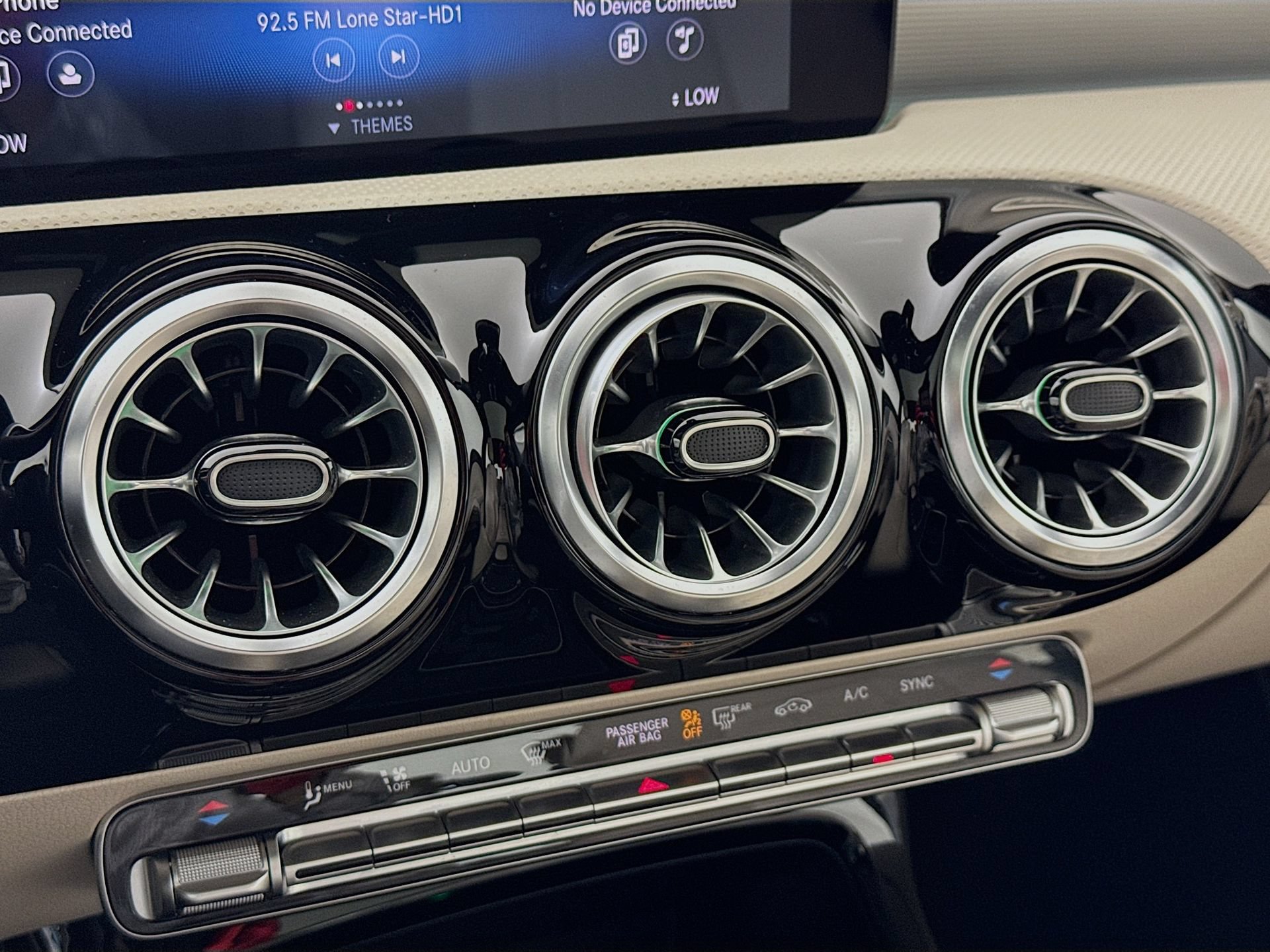 Certified 2022 Mercedes-Benz CLA 250 image 16