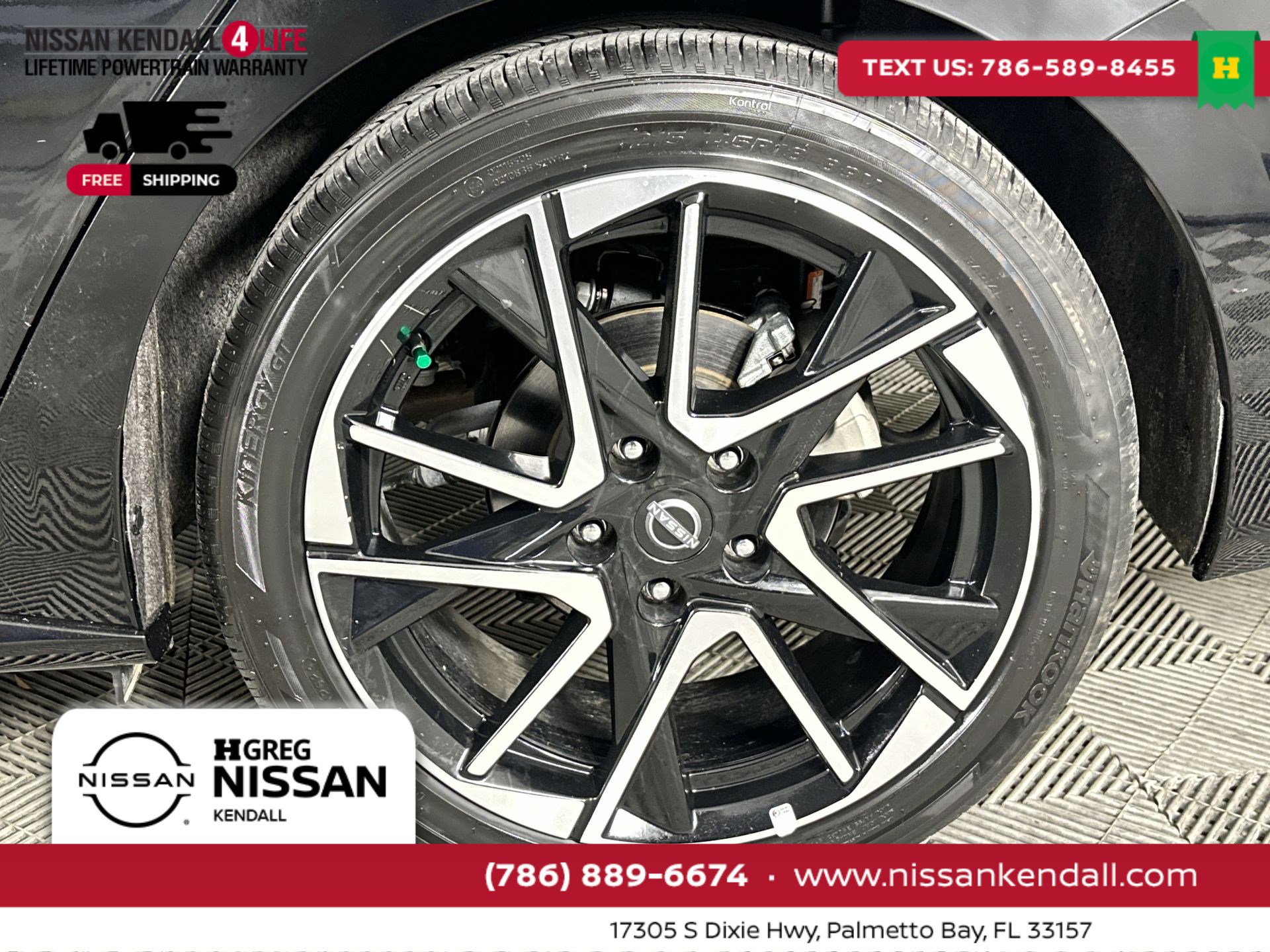 Certified 2025 Nissan Sentra SR image 14