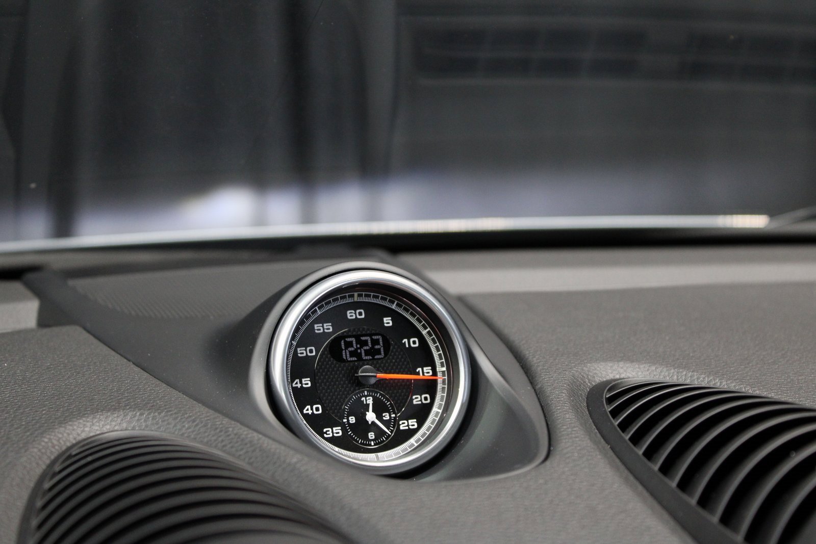 New 2025 Porsche 718 Cayman image 31