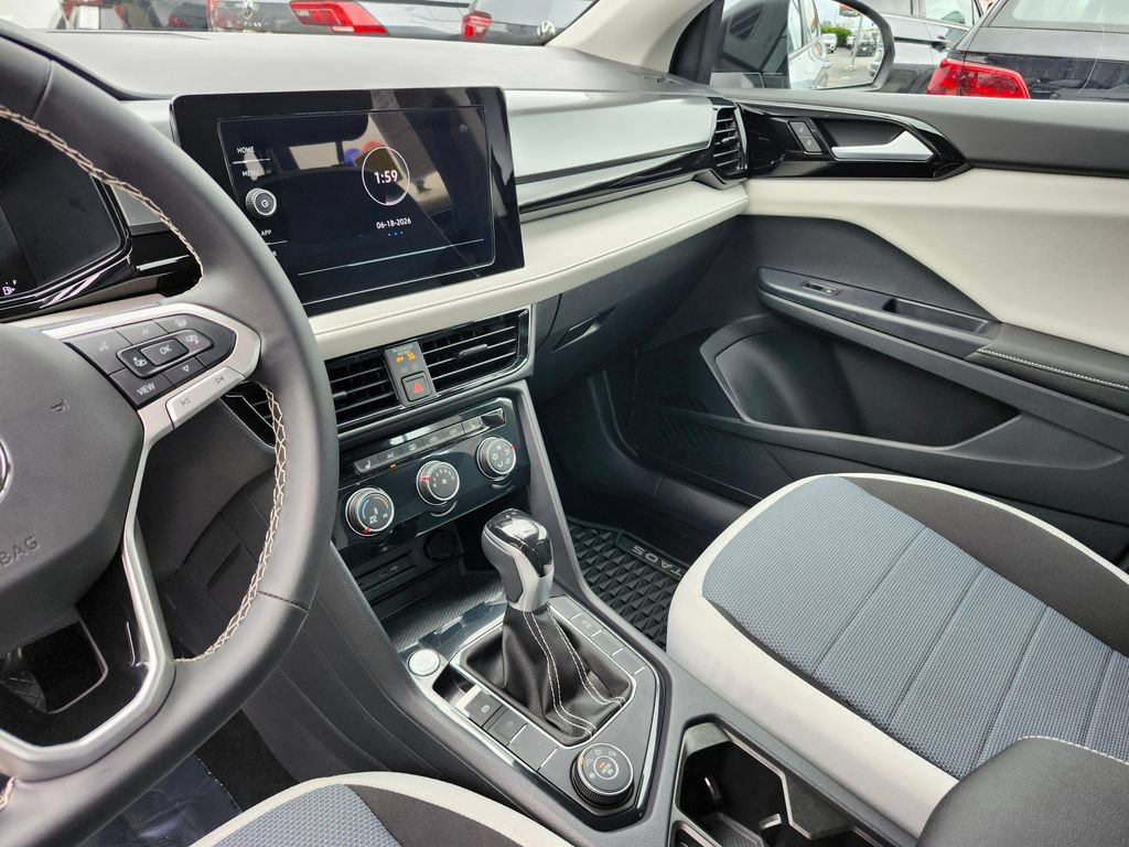 Certified 2025 Volkswagen Taos S AWD/4WD image 9