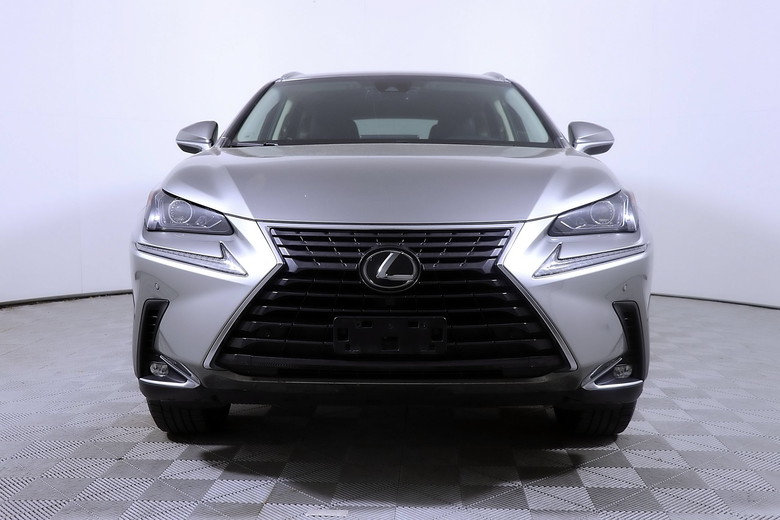 Used 2018 Lexus NX 300 FWD w/ Premium Package image 5