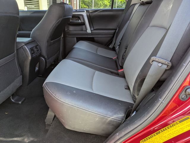 Used 2022 Toyota 4Runner SR5 Premium w/ Moonroof Package RWD image 28