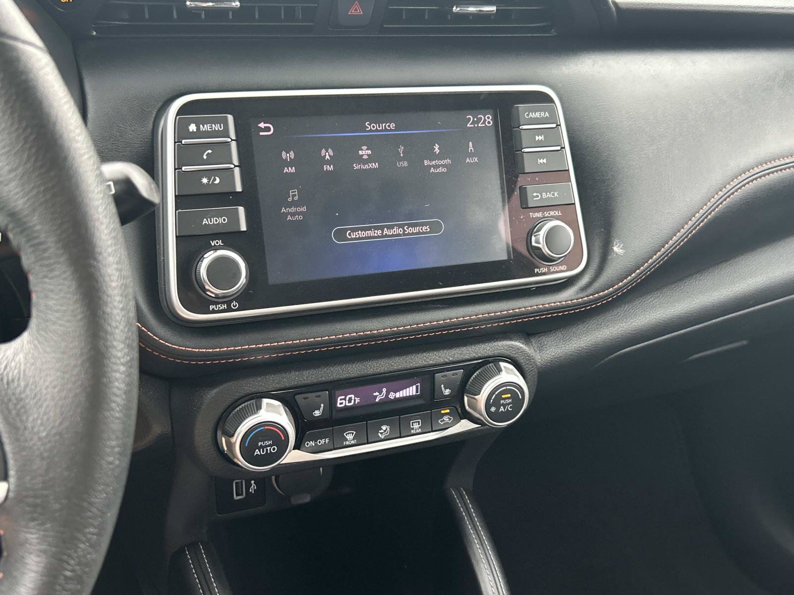 Used 2020 Nissan Kicks SR w/ SR Premium Package FWD image 27