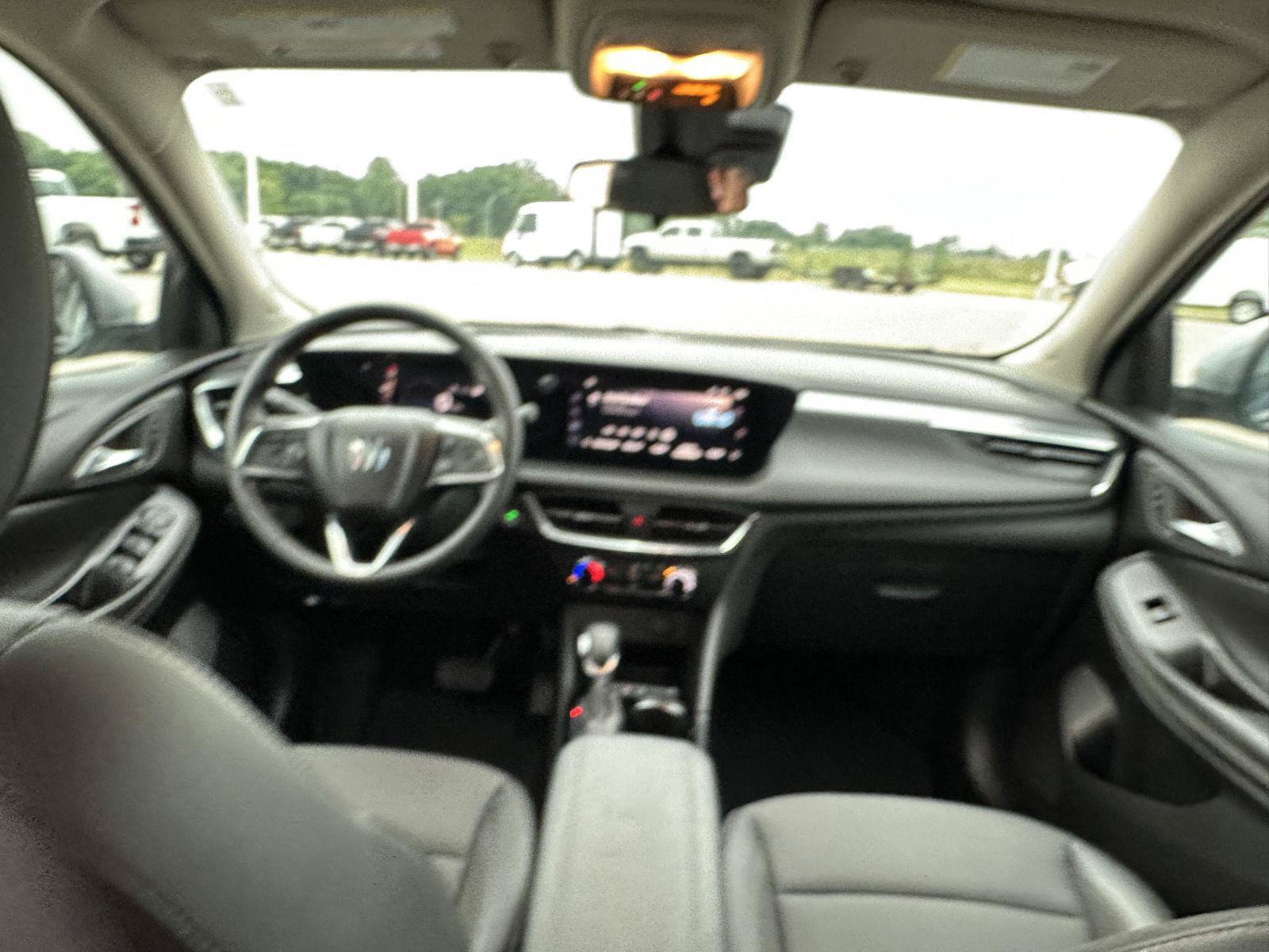Used 2025 Buick Encore GX Preferred AWD/4WD image 16