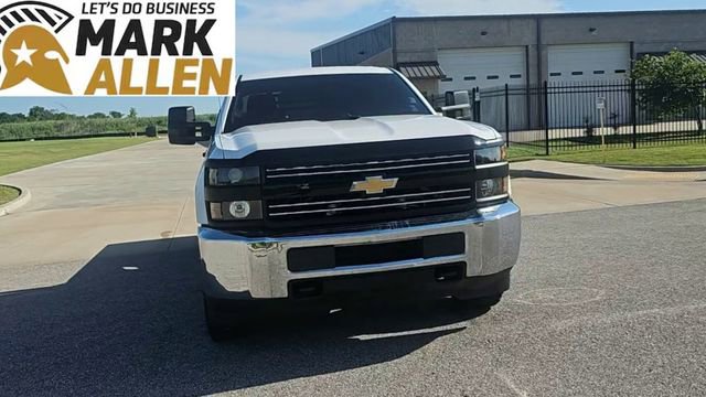 Used 2015 Chevrolet Silverado 2500 W/T AWD/4WD image 3