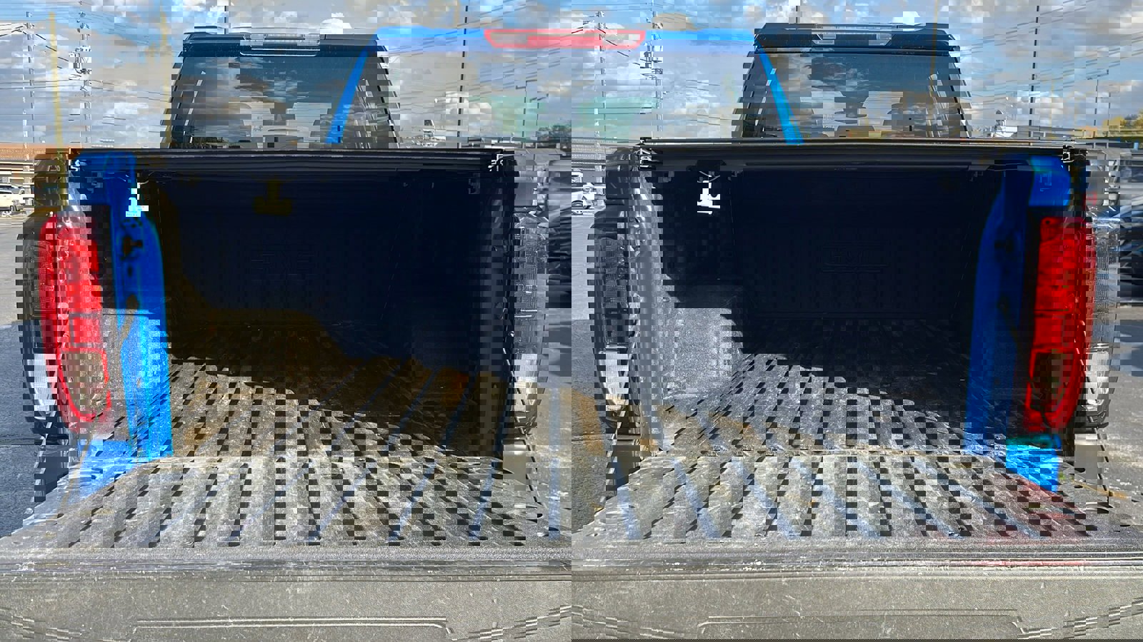 Used 2023 GMC Sierra 1500 Elevation image 35