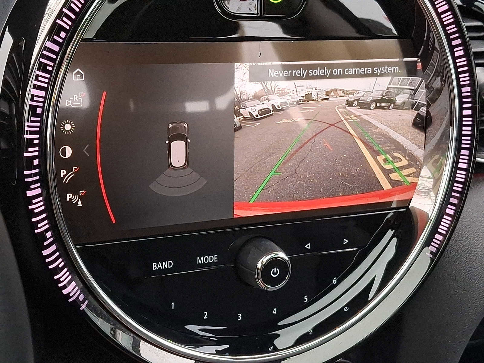 Certified 2024 MINI Cooper SE image 17