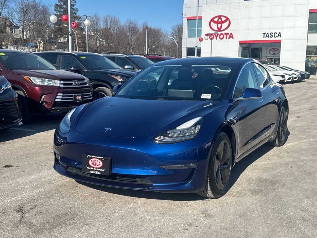 Used 2020 Tesla Model 3 Long Range image 3