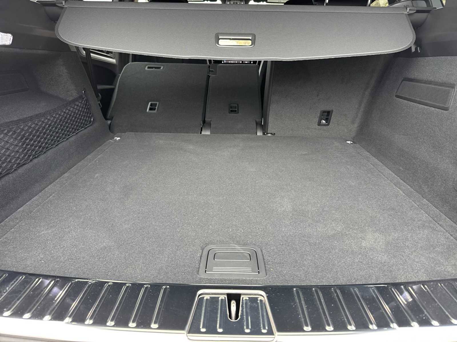 Certified 2025 Porsche Cayenne image 16