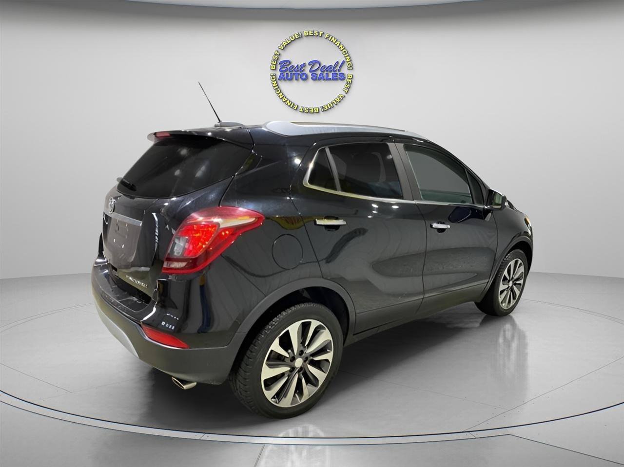 Used 2018 Buick Encore Essence FWD image 5