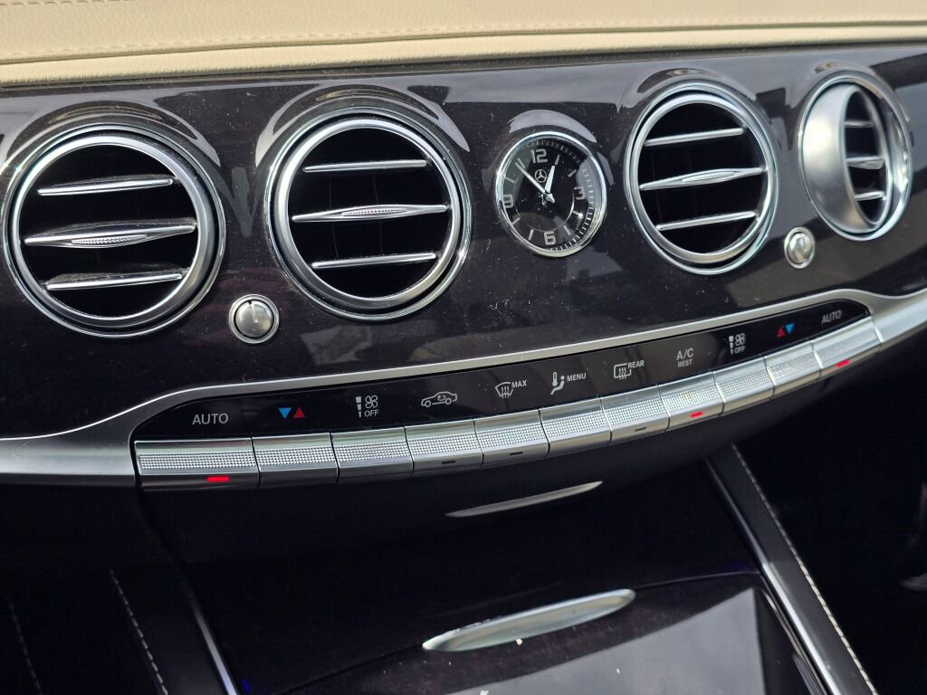 Used 2020 Mercedes-Benz S 450 Sedan image 31
