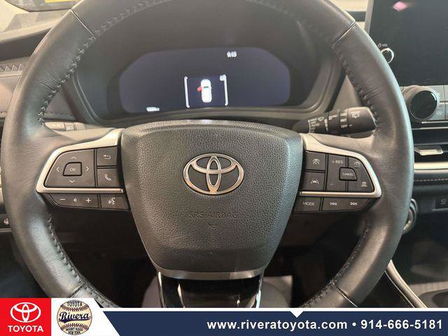 Certified 2024 Toyota Grand Highlander AWD image 21