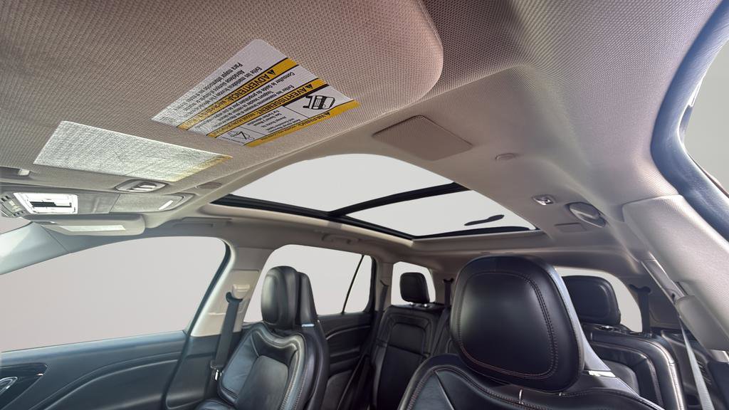 Used 2020 Lincoln Aviator Reserve w/ Equipment Group 201A image 31