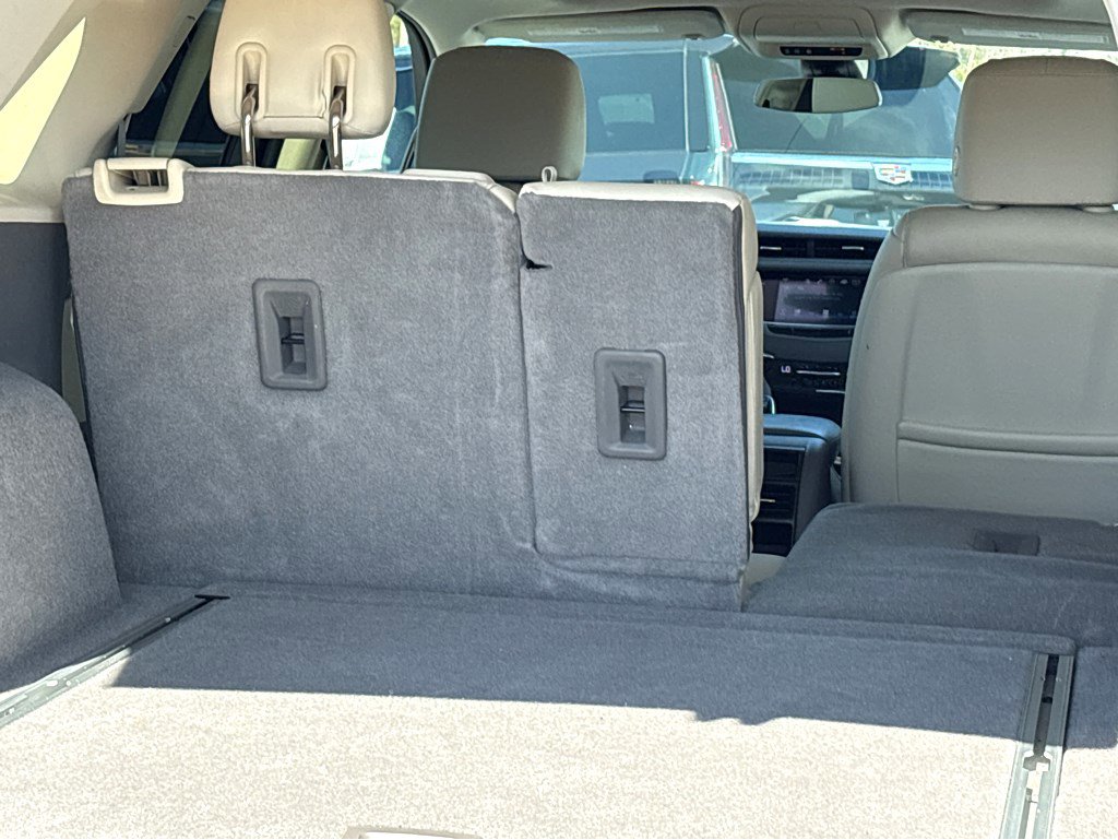 Used 2017 Cadillac XT5 Luxury w/ Driver Awareness Package image 43