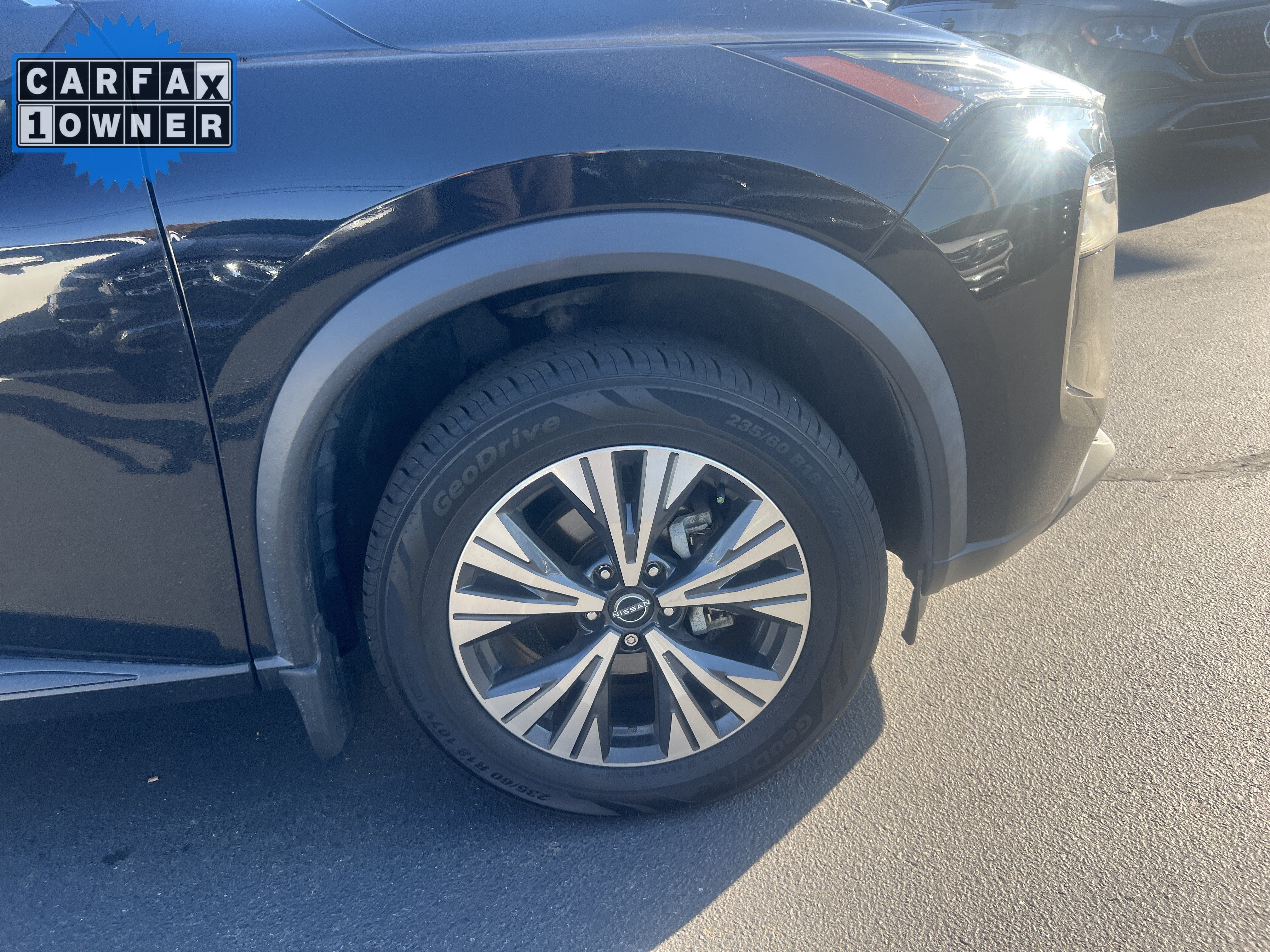 Used 2022 Nissan Rogue SV FWD image 13