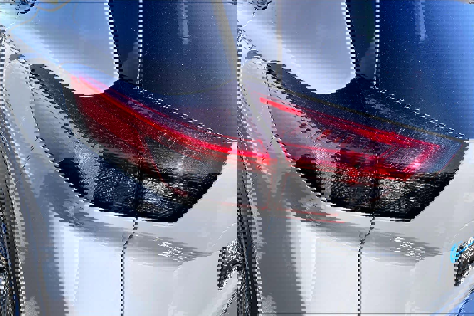 Used 2026 Nissan Rogue SV w/ SV Premium Package image 28