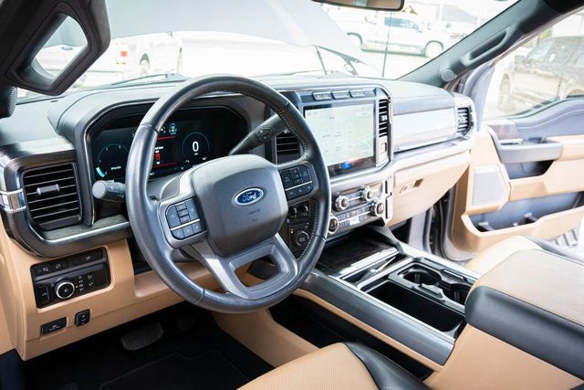 Used 2024 Ford F250 Lariat image 16