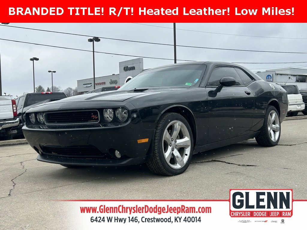 Used 2011 Dodge Challenger R/T image 1