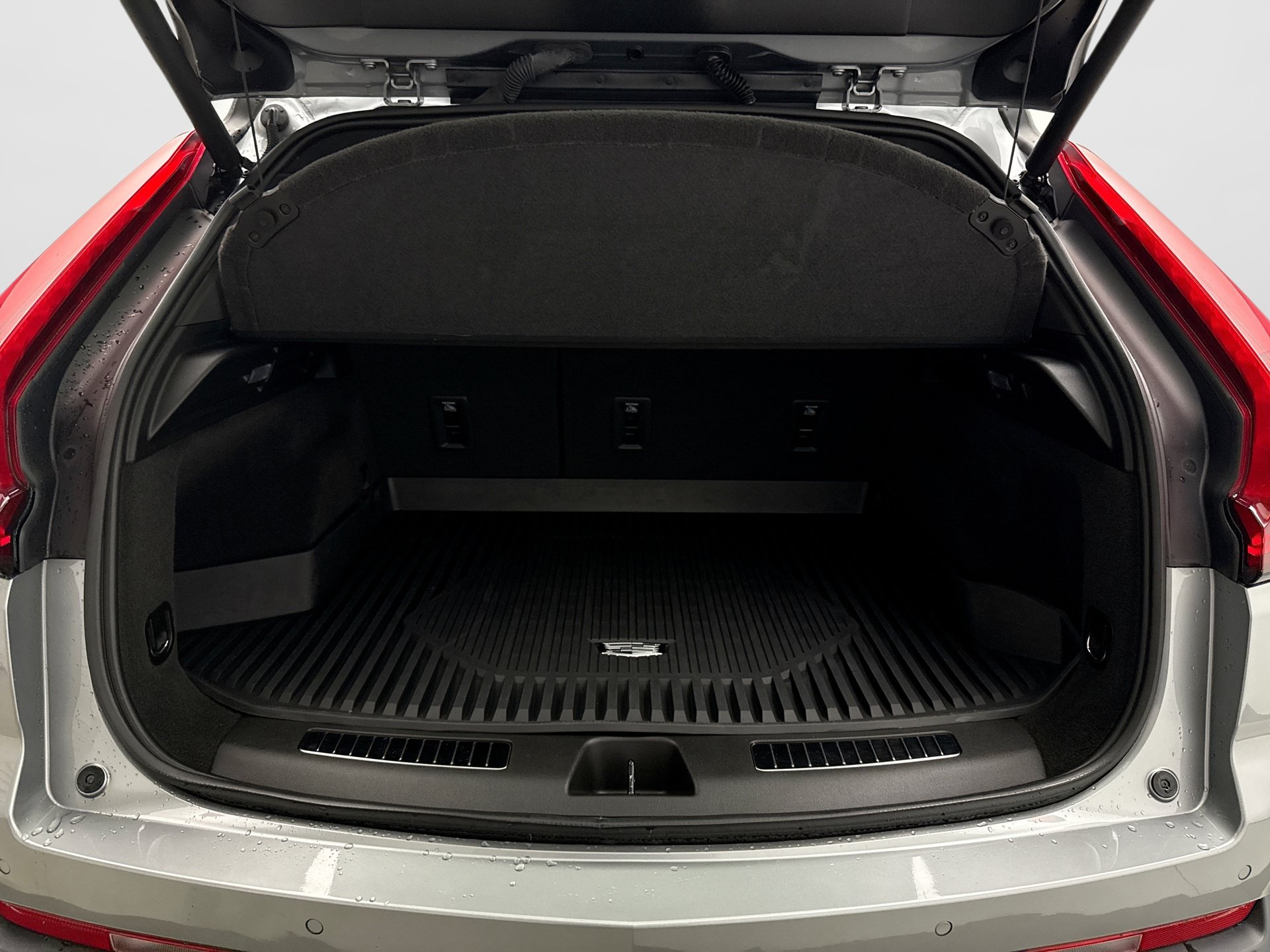 Used 2023 Cadillac XT4 Premium Luxury AWD/4WD image 19
