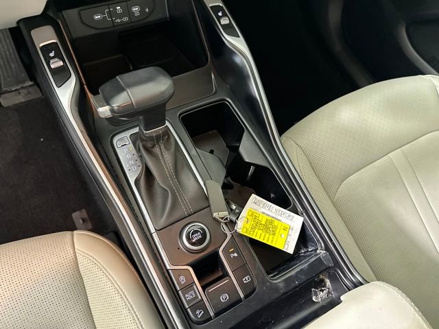 Used 2024 Kia Sorento S w/ Panoramic Sunroof Package image 20