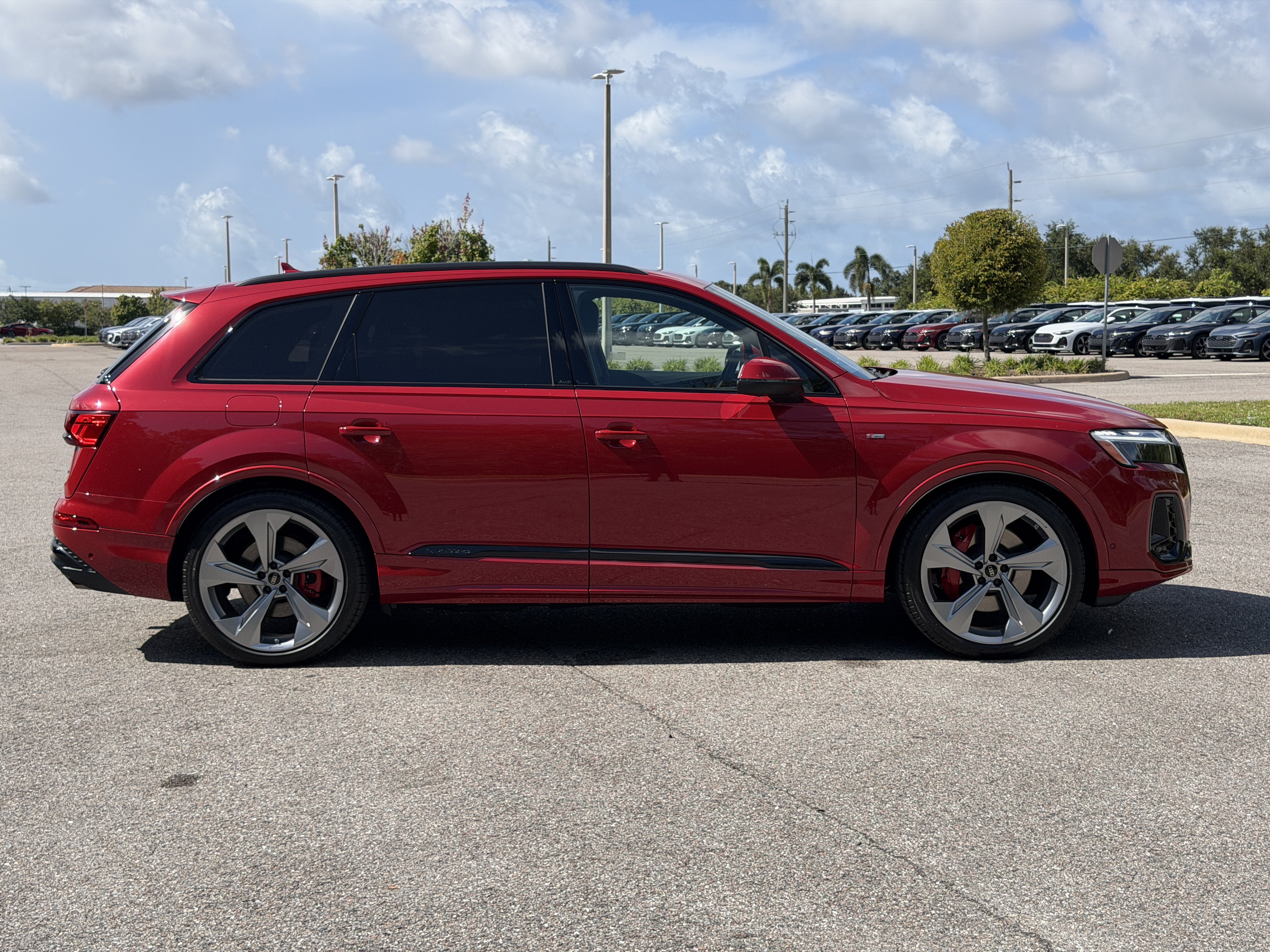 New 2026 Audi Q7 3.0T Prestige AWD/4WD image 8