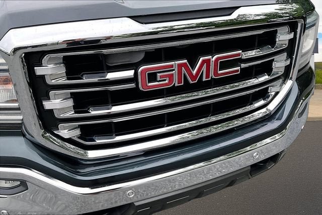 Used 2017 GMC Sierra 1500 SLT w/ SLT Premium Package AWD/4WD image 29