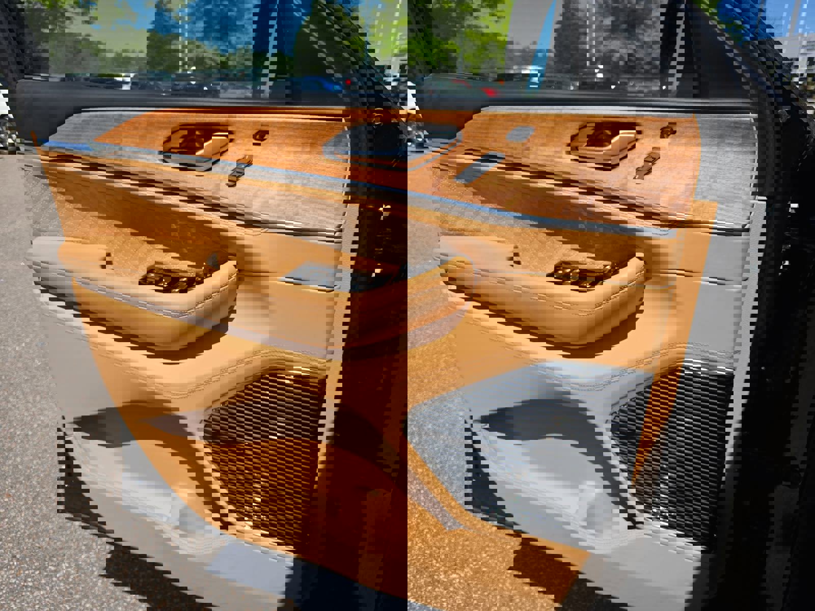 Used 2023 Jeep Grand Cherokee Summit image 28